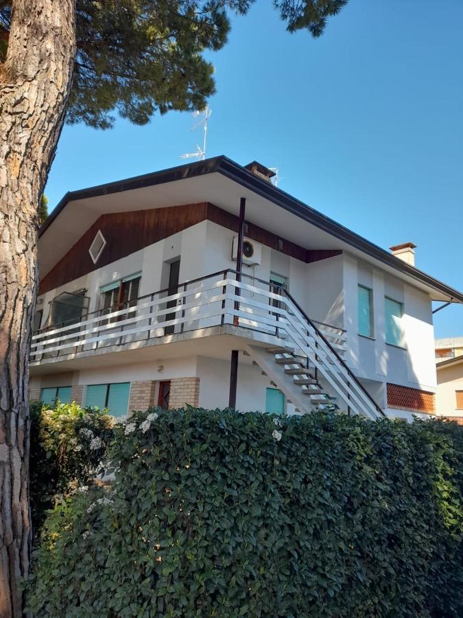 Villa Rossella Bibione Buitenkant foto